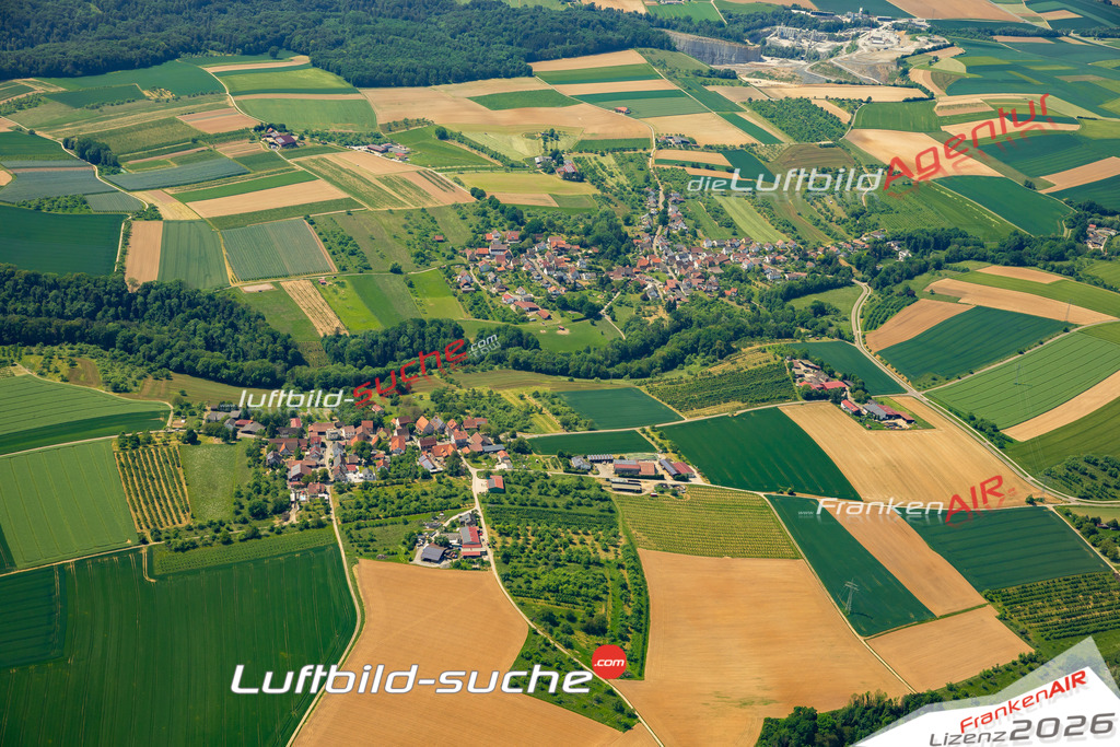 Das Luftbild zeigt Schöntal Backnang - Die Luftaufnahme wurde 2023 vom UL-Flugzeug aus erstellt ( keine Drohne ) - Hochauflösende Luftaufnahme - Für grossformatige Ausdrucke geeignet. Die Geschenkidee !Mit Lizenz und Bildrechte bestellbar