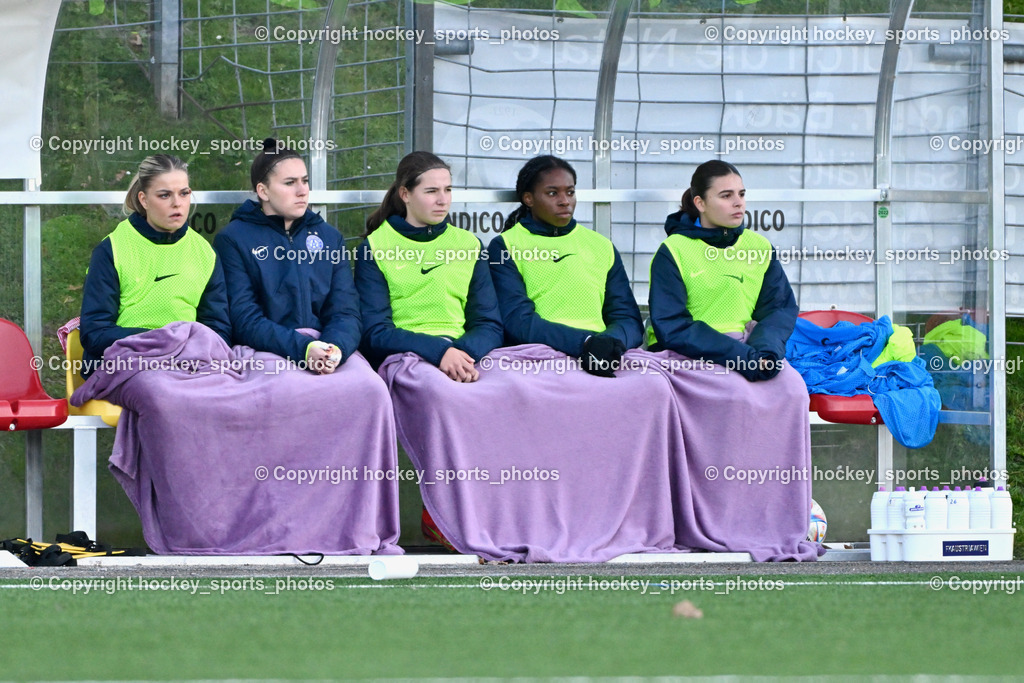 Liwodruck Carinthians Hornets vs. FK Austria Wien Frauen 19.11.2023 | Spielerbank FK Austria Wien Frauen, #23 Vanessa Sabanovic, #1 Emma Eichberger, #99 Antea Batarilo, #Cynthia Chidiebere Adamu, #16 Sophie Rapf