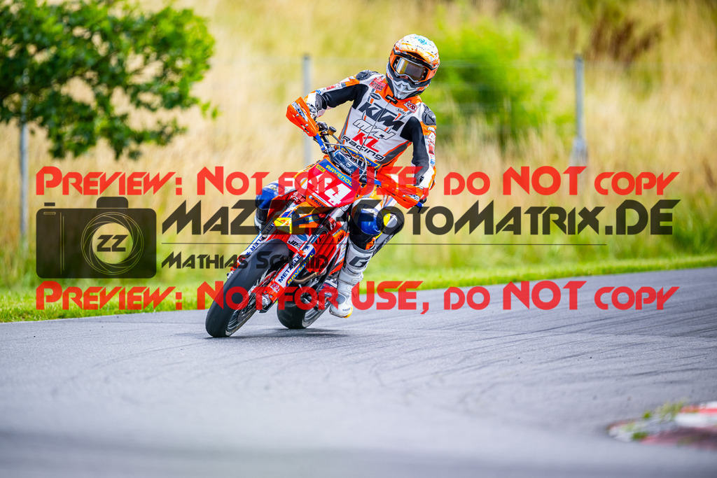 MaZZes_FotoMatrix_240713_6007705_8296 | S1