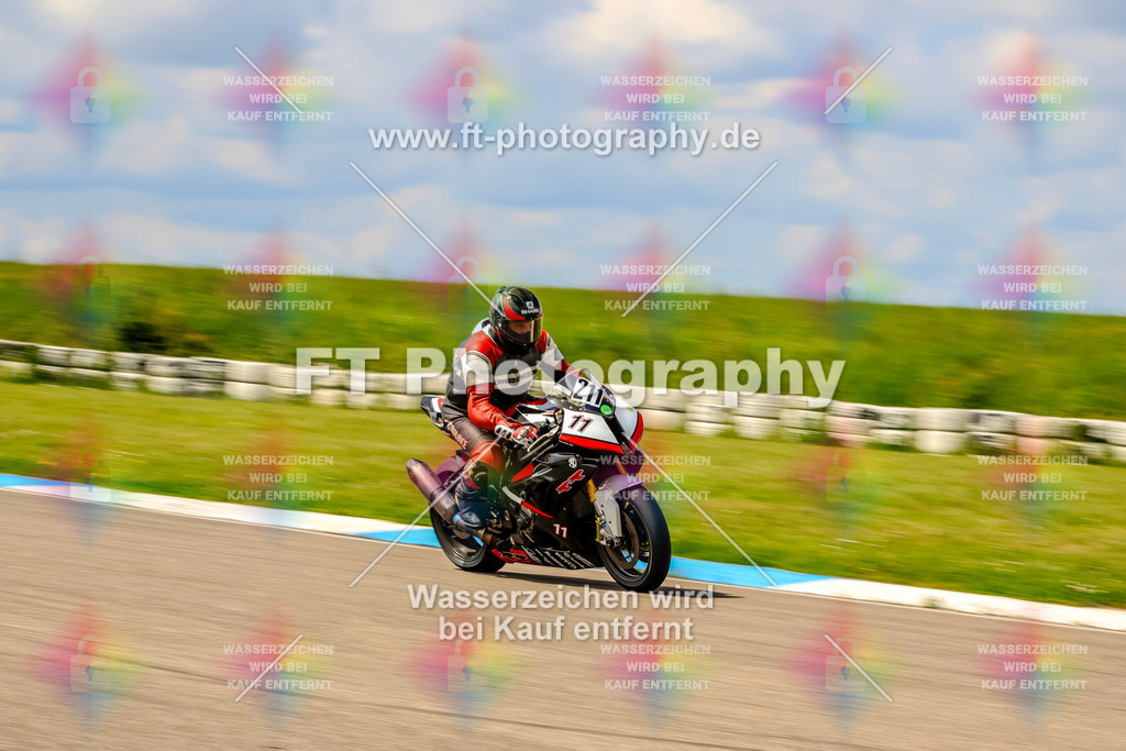 MotoTeam-0634 | Hier findet Ihr Bilder von Touristenfahrten auf der Nürburgring Nordschleife oder von anderen Veranstaltungen die ich besucht habe. Viel Spass beim Durch Schauen 