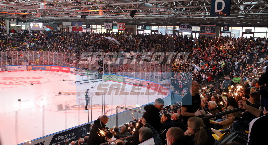 Fankurve Löwen | Fankurve Löwen - Realisiert mit Pictrs.com