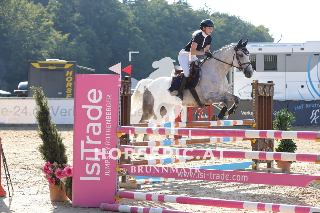 0P6A2129 | Willkommen bei Brunnmayr - Design & Fotografie – Ihrem Spezialisten für Reitturniere und Pferdeveranstaltungen in Oberösterreich, Salzburg und Bayern! Seit über 17 Jahren sind wir leidenschaftlich dabei.