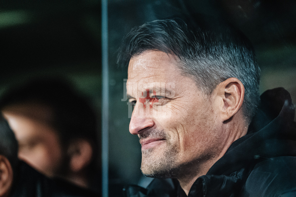 Fußball | Männer | Saison 2024/2025  | Fußball-Bundesliga | 12. Spieltag | FC St. Pauli vs. Holstein Kiel | 29.11.2024 | Trainer Alexander Blessin (FC St. Pauli)