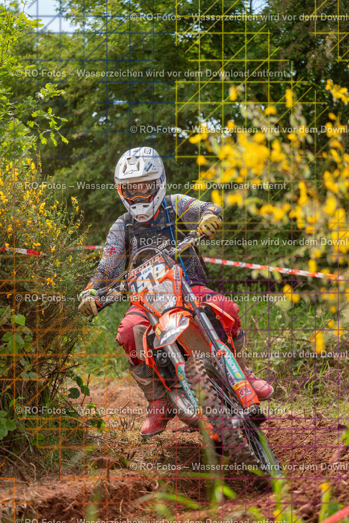 Wolfshausen 3 Lauf -614 | Sportfotografie von RO-Fotos: Motorsport, Motocross, Enduro, Laufveranstaltungen und Triathlon. Professionelle Fotos von Sportlern und Events. - Realisiert mit Pictrs.com