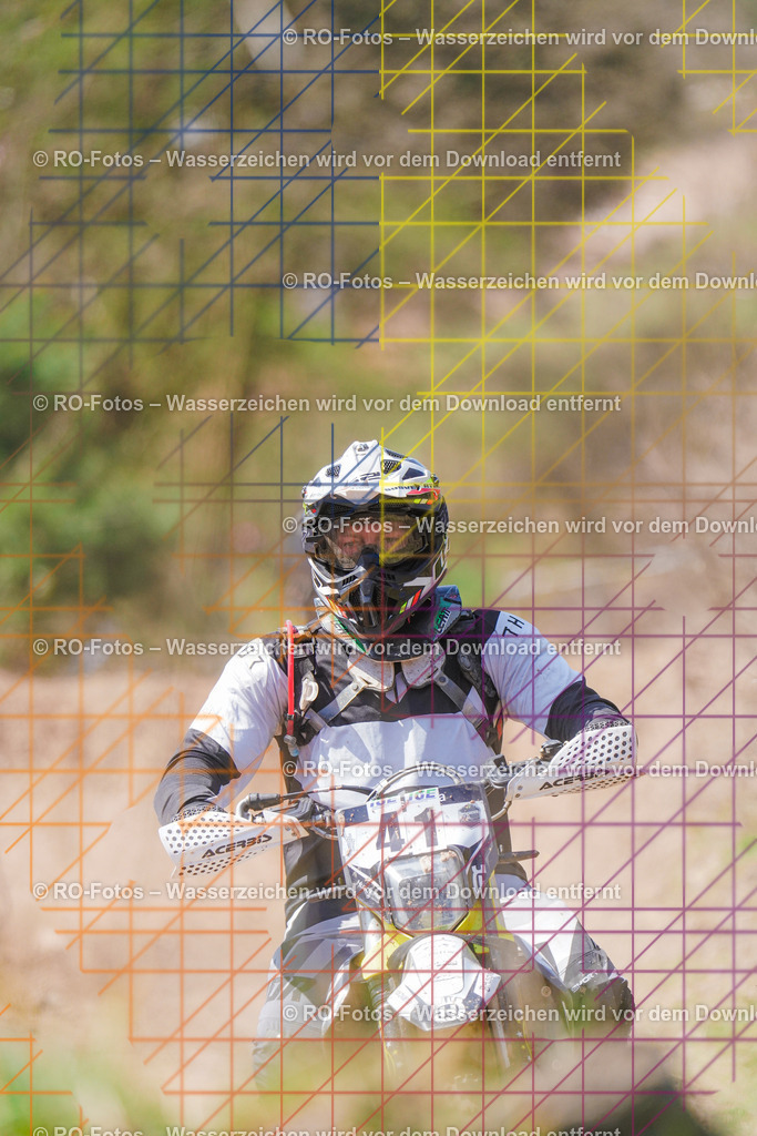 2 Lauf Mernes-759 | Sportfotografie von RO-Fotos: Motorsport, Motocross, Enduro, Laufveranstaltungen und Triathlon. Professionelle Fotos von Sportlern und Events. - Realisiert mit Pictrs.com