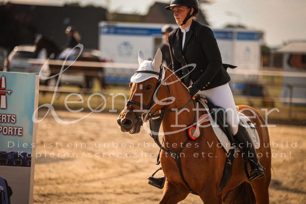 01.FrSpE00406 | Leoni Ertmer Photography - Realisiert mit Pictrs.com