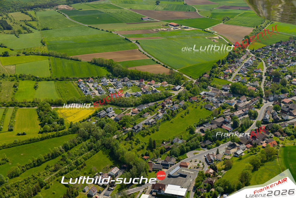Die Luftaufnahme Oberlauter - Lautertal wurde 2022 vom Flugzeug aus (keine Drohne) erstellt. Hohe Auflösung -für große Poster und Wandbilder geeignet - Garantiert!