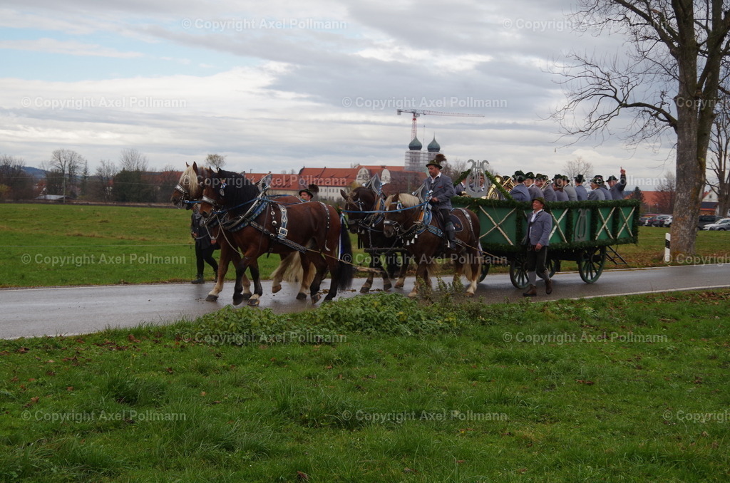 IMGP9818 | fotografiert von Axel PollmannLeonhardi Wallfahrt Benediktbeuern und Murnau, Fronleichnam, Fasching, Landschaft im Loisachtal und Benediktbeuern  - Realisiert mit Pictrs.com