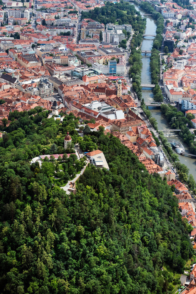 dr__0092462.jpg | GRAZ 14.06.2022 Parkanlage Schloßberg in Graz in Steiermark, Österreich. 