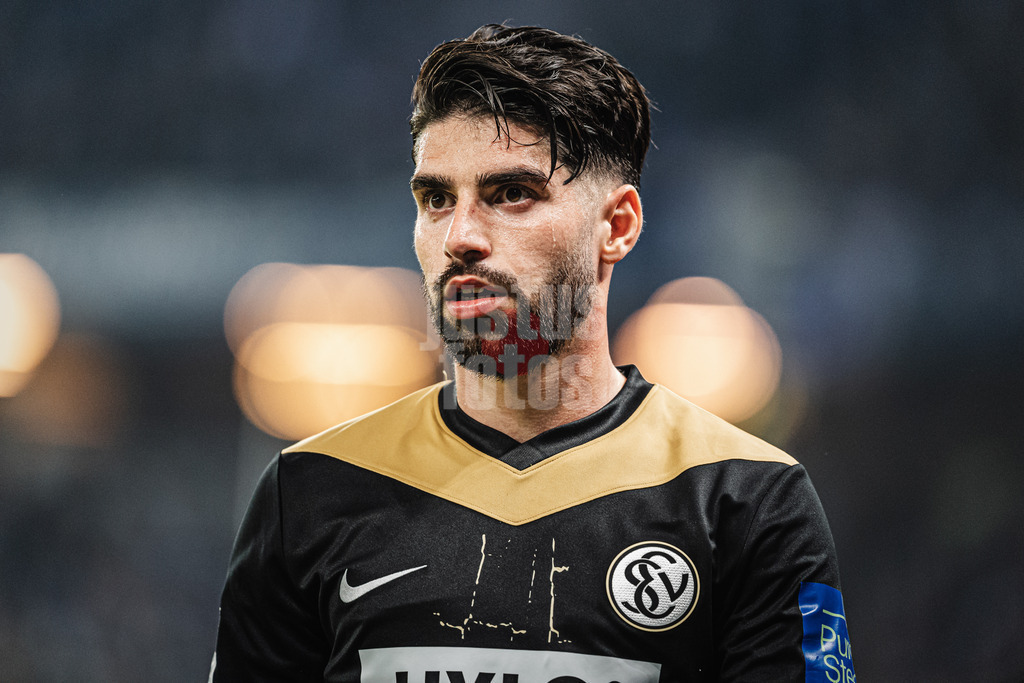 Fußball | Männer | Saison 2024/2025 | 2. Fußball-Bundesliga | 27. Spieltag | Hamburger SV vs. SV 07 Elversberg | 28.03.2025 | Semih Sahin (#8, SV 07 Elversberg) Portrait