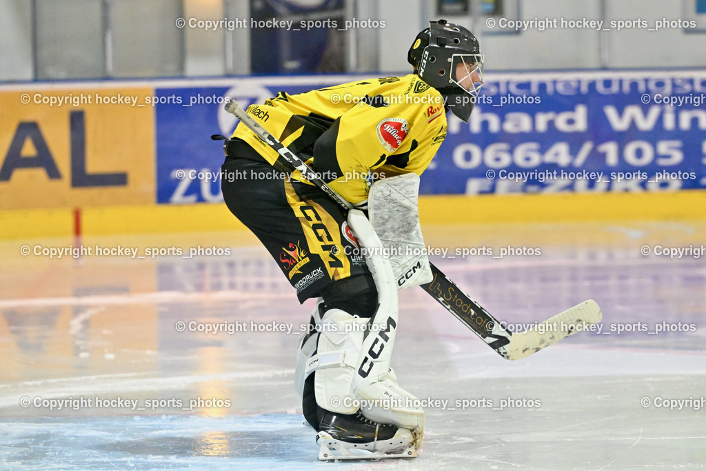 ESC Steindorf vs. EC Hornets Spittal 25.2.2024 | #1 Zauchner Rene EC Hornets Spittal, ESC Steindorf vs. EC Hornets Spittal 25.2.2024, ESC Steindorf vs. EC Hornets Spittal 25.2.2024 am 25.02.2024 in Steindorf (Ossiachersee Halle), Austria, (Photo by Bernd Stefan)