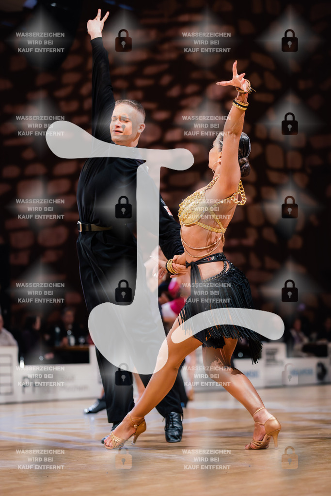 Goldstadtpokal 2025 - WDSF World Open Latin 11th (37) Vlad-Alexandru Visan _ Nicole Sokolow (Schwarz Weiß Club Pforzheim)-2025-01-25-7861 | Webshop for digital downloads and prints of dance sport, event & show photographer Julian Link - Realisiert mit Pictrs.com