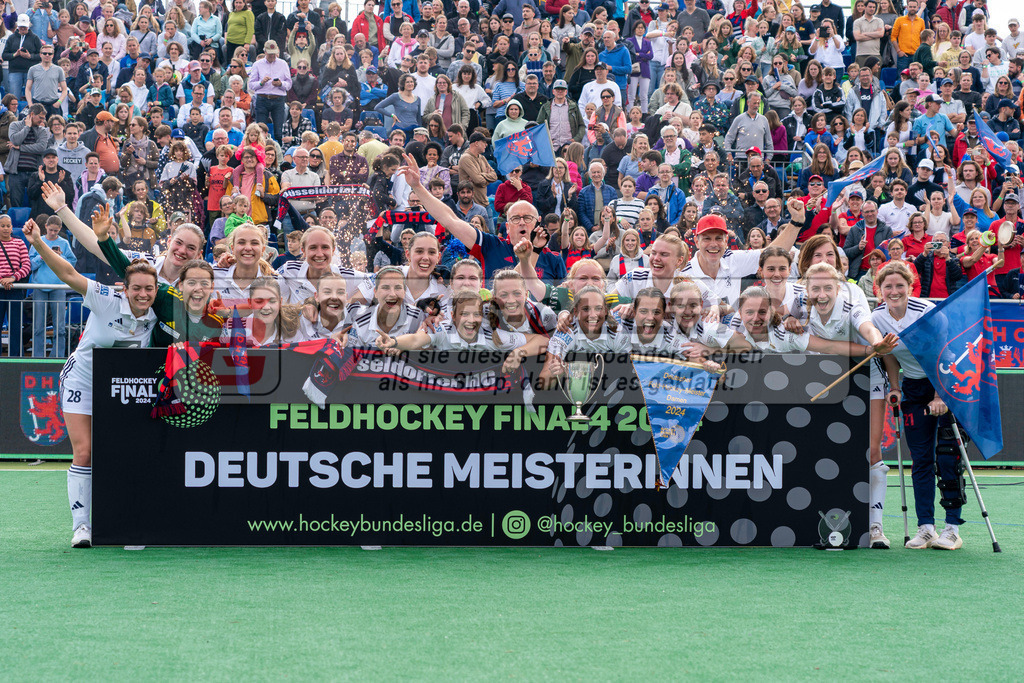 Final4_20240519-1318-0042 | Bonn, Deutschland, 19.05.2024:  in Aktion waehrend des Spiels der Deutsche Feldhockey-Meisterschaften 2024 zwischen Final 4 Damen Finale Düsseldorfer HC - Mannheimer HC im Bonner THV am 19.05.2024 in Bonn, Deutschland. (Foto von Stephan Fehrmann)

Bonn, Germany, 19.05.2024:  in action during the game of Deutsche Feldhockey-Meisterschaften 2024 between Final 4 Damen Finale Düsseldorfer HC - Mannheimer HC in Bonner THV at 19.05.2024 in Bonn, Deutschland. (Foto from Stephan Fehrmann)