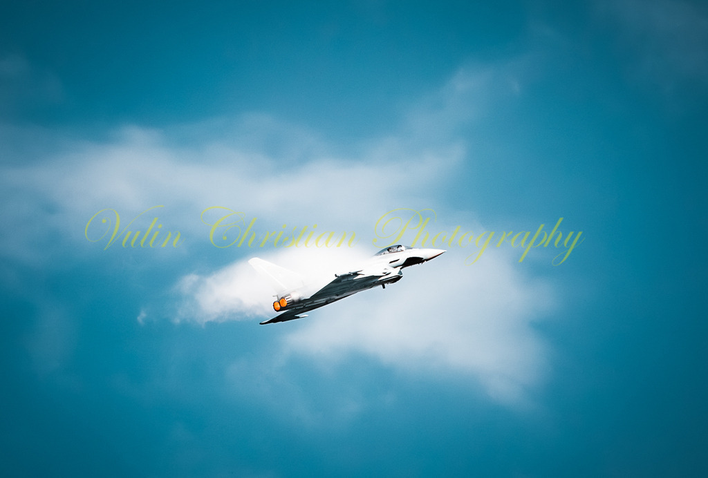 P 107 | Christian Vulin  - Realisiert mit Pictrs.com