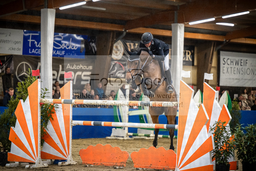 DOS_0357 | Entdecke hochwertige Reitturnierfotos von Foto Oger. Professionell, emotional und authentisch – jetzt Lieblingsmomente im Shop bestellen.Deutschlandweite Turnierfotografie. - Realisiert mit Pictrs.com