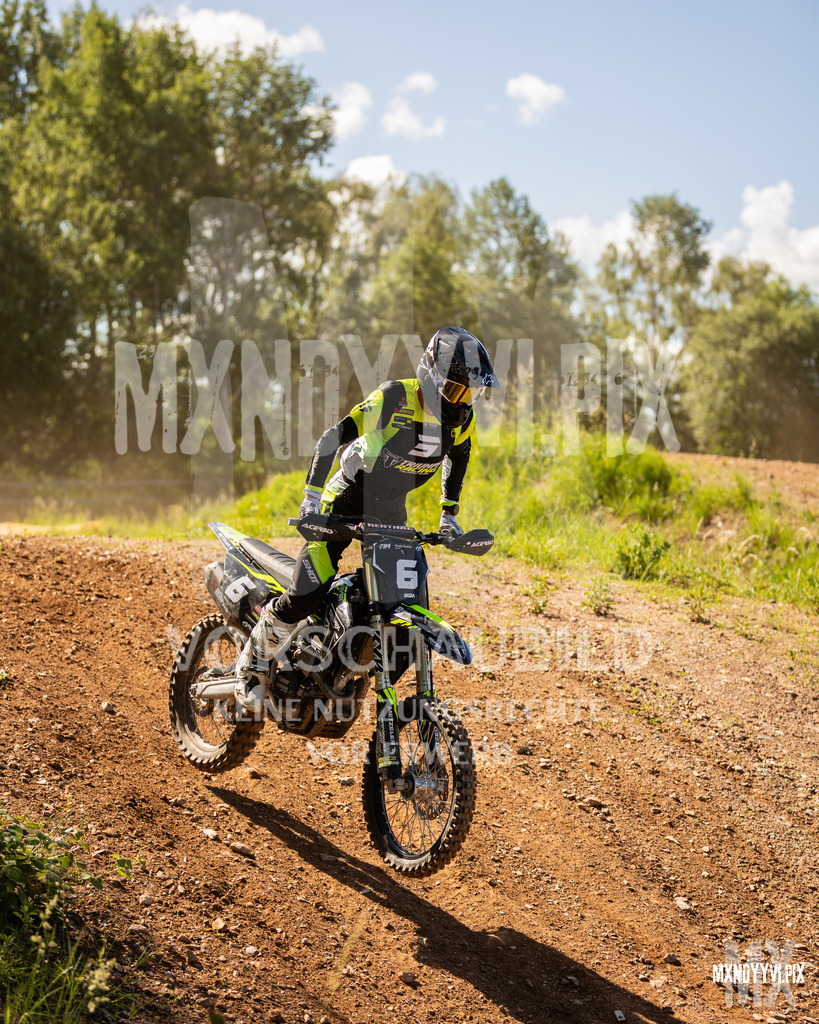 866A0875 | mxndyyvipix