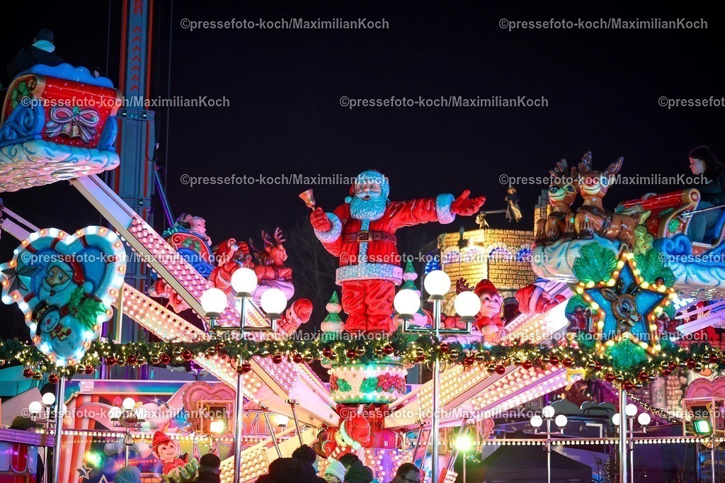 CR29112501131 | 29.11.2025, Herne, Pünktlich zur Vorweihnachtszeit öffnen die ersten Weihnachtsmärkte in Nordrhein-Westfalen. Eindrücke rund um den Weihnachtsmarkt Cranger Weihnachtszauber in Herne.  Weihnachtliches Fahrgeschäft 