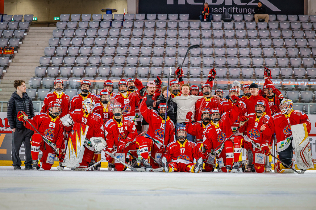 EHCB vs HCD-1830 | Sportbilder, Sportfotograf, Hochzeits- und Eventfotografin, Flugshows, Portraits und Tiershooting, Aviation, Downhill, Nationalleague, Swissleague, International