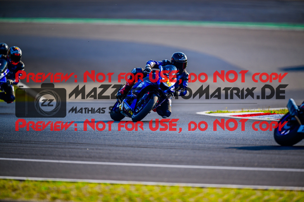 MaZZes_FotoMatrix_240831_6007705_1671 | R7