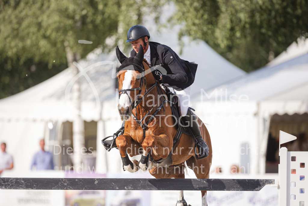 CSI2* - Internationale Springprüfung mit Siegerrunde (1,45 m)  Große / Big Tour | CSI2* - Internationale Springprüfung mit Siegerrunde (1,45 m) 
Große / Big Tour