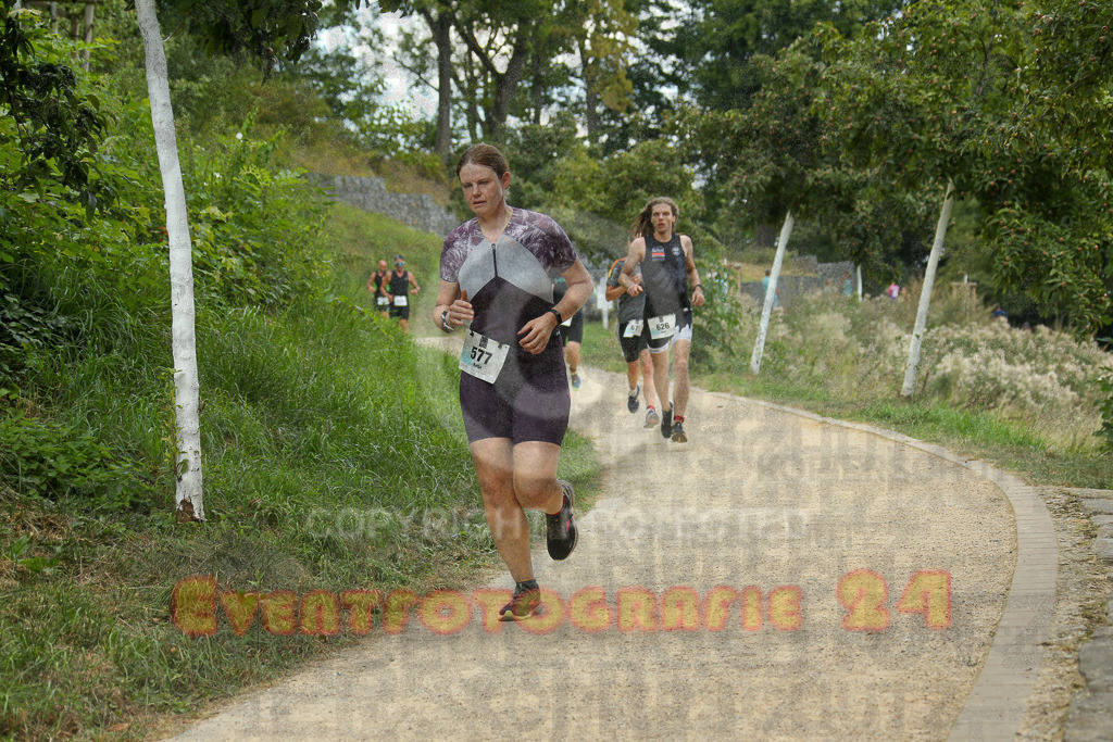 250824_1422_EX1_5986 | Sportfotografie im Rhein-Sieg Kreis, Köln, Bonn, NRW, Rheinland Pfalz, Hessen, etc. Unser Tätigkeitsfeld umfasst den Laufsport vom Volkslauf über den Marathon, Duathlon, Triathon bis zum Ultralauf wie Kölnpfad Ultra oder Schindertrail.