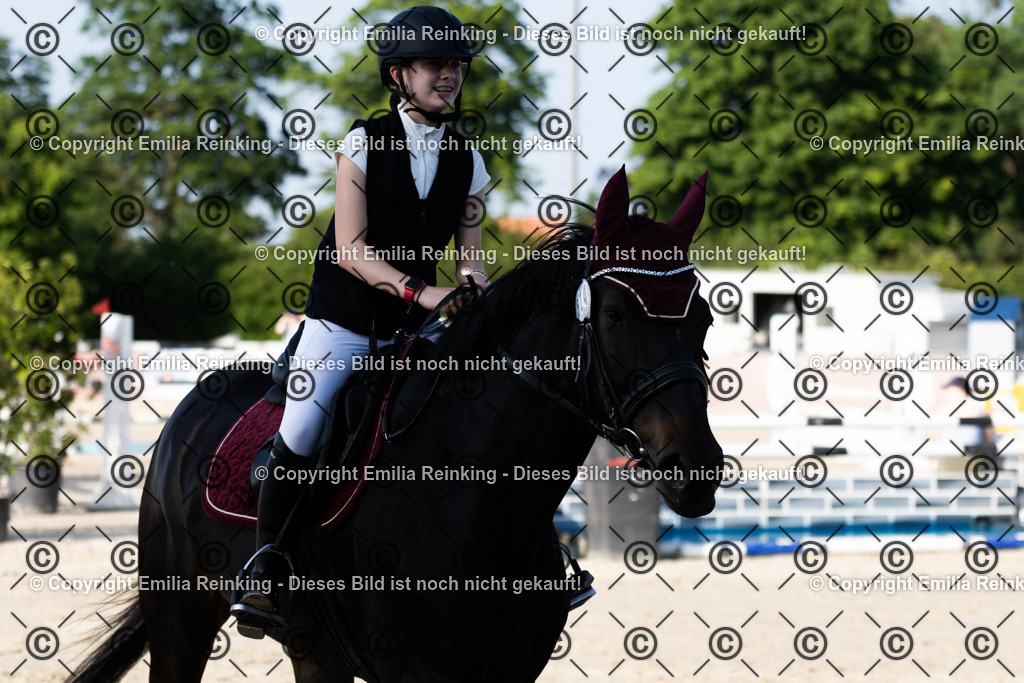 CL5A1380 | Emilia Reinking Fotografie - Realisiert mit Pictrs.com