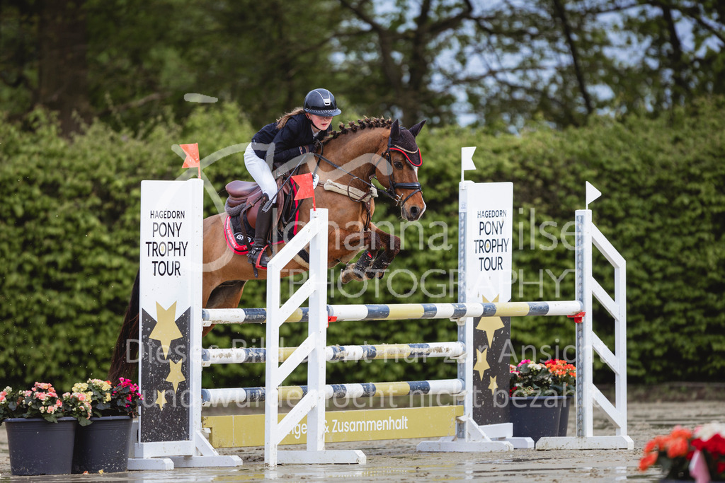 240426_Olfen-Vinnum_PonyTrophy-334 | Deine schönsten Turniermomente als professionelle Fotos! Entdecke hochwertige Pferdesport-Fotografie im Online-Shop. Jetzt Fotos finden & bestellen!