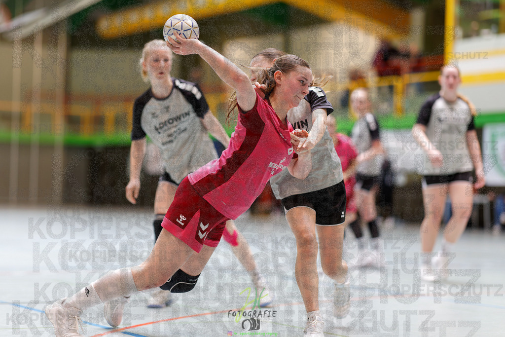 Hessenmeisterschaft wJC - Spiel um Platz 3; TuS Kriftel - SG Schenklengsfeld | Hessenmeisterschaft wJC - Spiel um Platz 3; TuS Kriftel - SG Schenklengsfeld am 22.03.2025 in Biedenkopf (Sporthalle Lahntalschule)Photo © 2025 - Jörg Heinrich - Realisiert mit Pictrs.com
