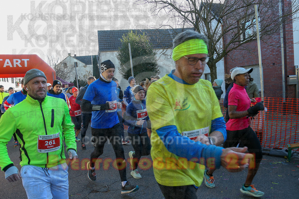 241201_1136_EX1_0467 | Sportfotografie im Rhein-Sieg Kreis, Köln, Bonn, NRW, Rheinland Pfalz, Hessen, etc. Unser Tätigkeitsfeld umfasst den Laufsport vom Volkslauf über den Marathon, Duathlon, Triathon bis zum Ultralauf wie Kölnpfad Ultra oder Schindertrail.