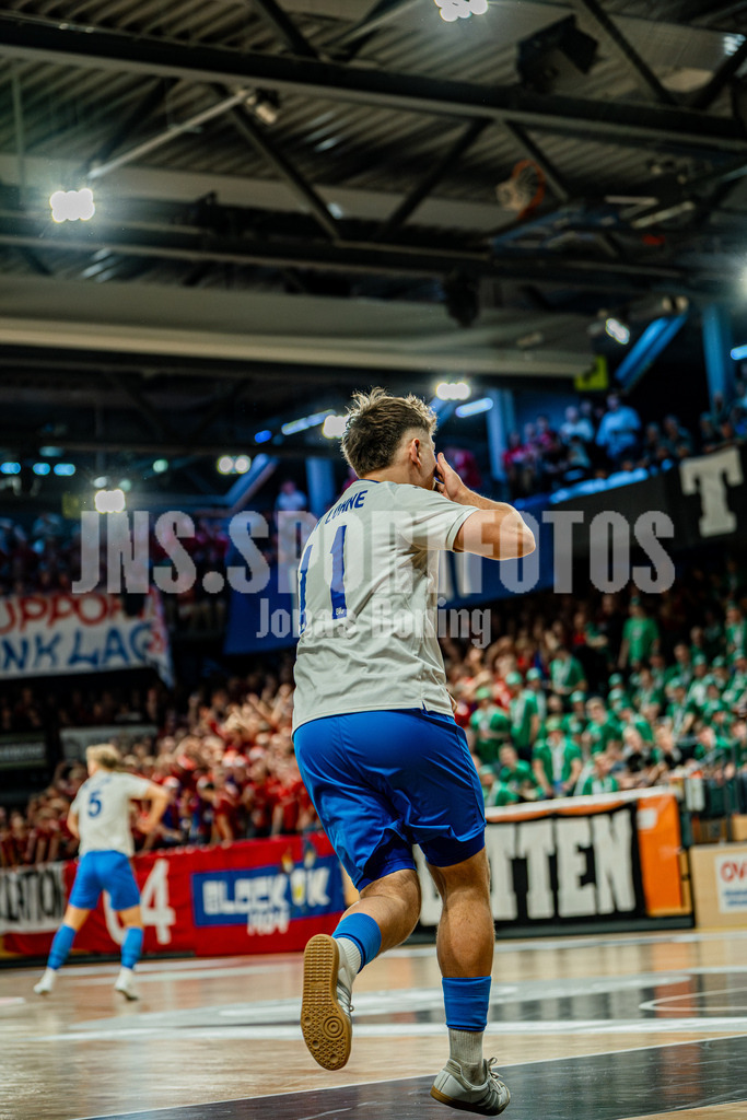 39. OM-Supercup-091 | jns.sportfotos - Realisiert mit Pictrs.com