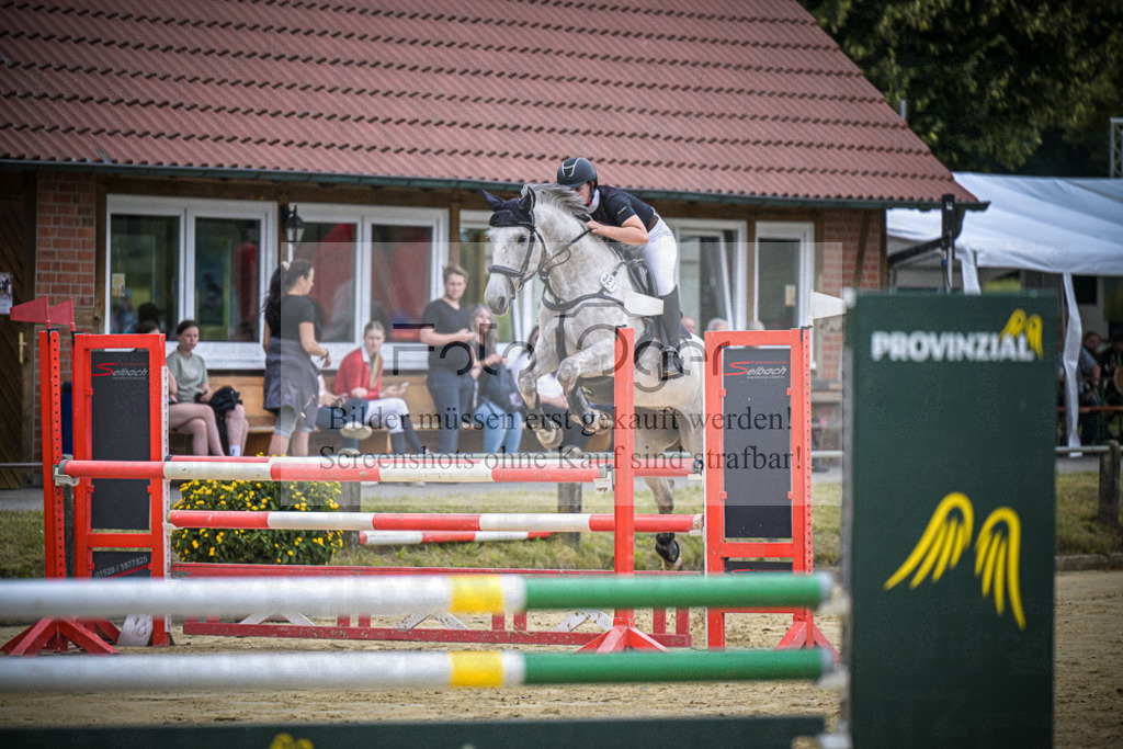 DOS_5651 | Entdecke hochwertige Reitturnierfotos von Foto Oger. Professionell, emotional und authentisch – jetzt Lieblingsmomente im Shop bestellen.Deutschlandweite Turnierfotografie. - Realisiert mit Pictrs.com