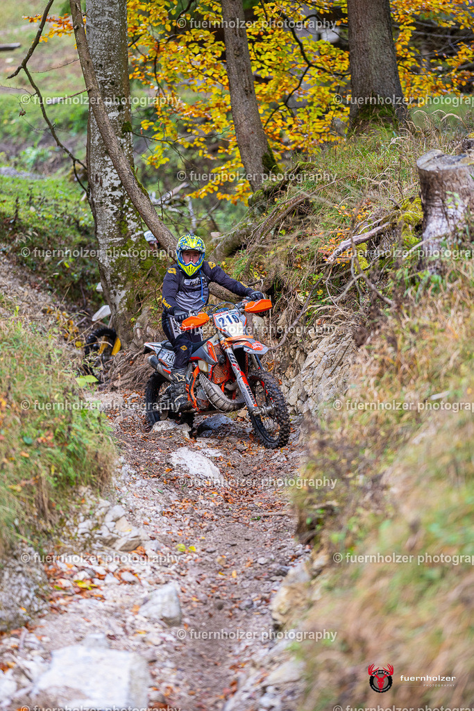 fuernholzer_251026-C2-122 | Fotografische Impressionen von der Red Stag Enduro Extreme by fuernholzer-photography.com. Endurosport in Österreich fotografisch festgehalten von fuernholzer. Auftragsfotografie für Private, Gewerbefotos und Industriefotografie. Eventfotografie, Sportfotografie und Motorsportfotografie. Anbieter von Fotoworkshops, Fototraining, fotografischen Vorträgen und Fotoseminaren.