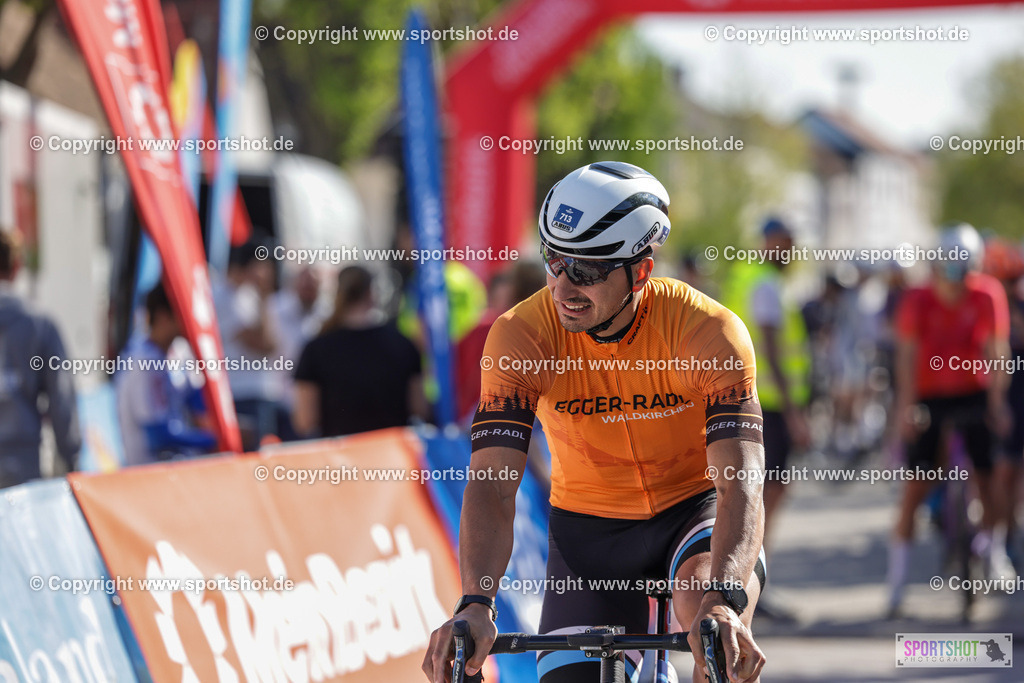 169_VJ__5718 | Neusiedlersee Radmarathon 2026@sportshot_your_pictrs #yourpictures#roadtowm2029 #nrm #neusiedlerseeradmarathon #neusiedlersee #neusiedlerseetourismus #burgenland #mörbisch #nrm26 #burgenlandtourismus #voglundco #poweredbyburgenlandtourismus #radsport #rad #marathon #ucigranfondo #visitburgenland #ucigranfondoworldseries