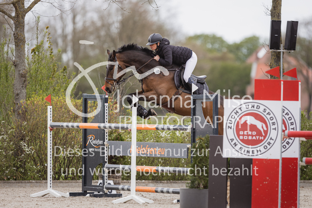 230427_HofSosath_2Ph-M2St-163 | Deine schönsten Turniermomente als professionelle Fotos! Entdecke hochwertige Pferdesport-Fotografie im Online-Shop. Jetzt Fotos finden & bestellen!