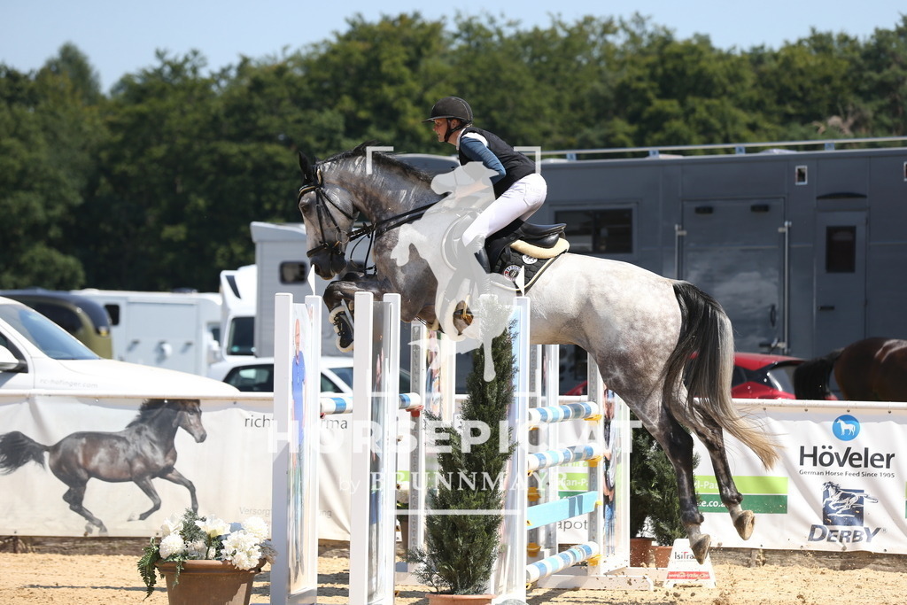 DL2Q4193 | Willkommen bei Brunnmayr - Design & Fotografie – Ihrem Spezialisten für Reitturniere und Pferdeveranstaltungen in Oberösterreich, Salzburg und Bayern! Seit über 17 Jahren sind wir leidenschaftlich dabei.