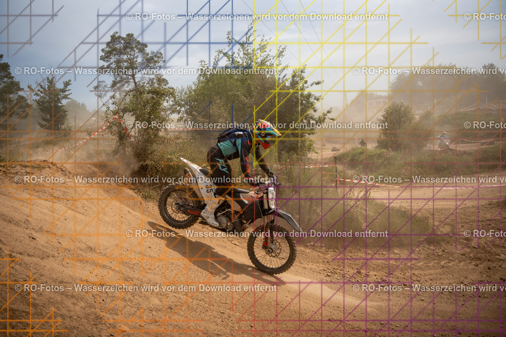 Niederwürzbach 3 Lauf-616 | Sportfotografie von RO-Fotos: Motorsport, Motocross, Enduro, Laufveranstaltungen und Triathlon. Professionelle Fotos von Sportlern und Events. - Realisiert mit Pictrs.com