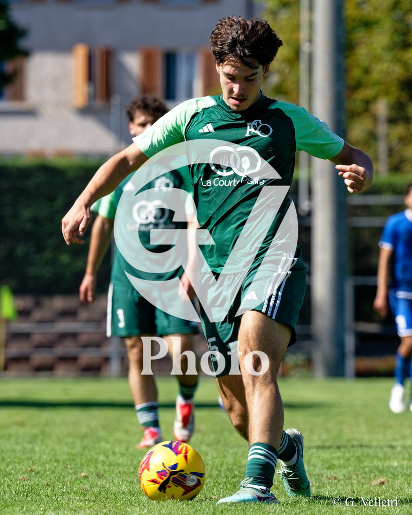 2eme ligue - FC Onex v CS Italien |  during the 2eme ligue match between FC Onex and CS Italien at Stade municipal d'Onex in Geneva, Switzerland