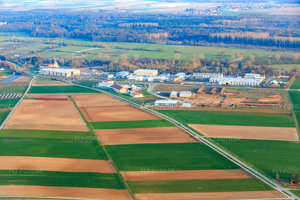 Luftbild: Erschliessung des Gewerbegebiet W Campus von Norden in Herxheim bei Landau im Bundesland Rheinland-Pfalz in Deutschland. Foto: IMG_086855.jpg vom 26.03.2016 durch Werner Riehm/FLY-FOTO.de