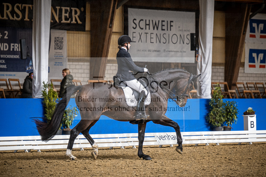 DOS_2238 | Entdecke hochwertige Reitturnierfotos von Foto Oger. Professionell, emotional und authentisch – jetzt Lieblingsmomente im Shop bestellen.Deutschlandweite Turnierfotografie. - Realisiert mit Pictrs.com