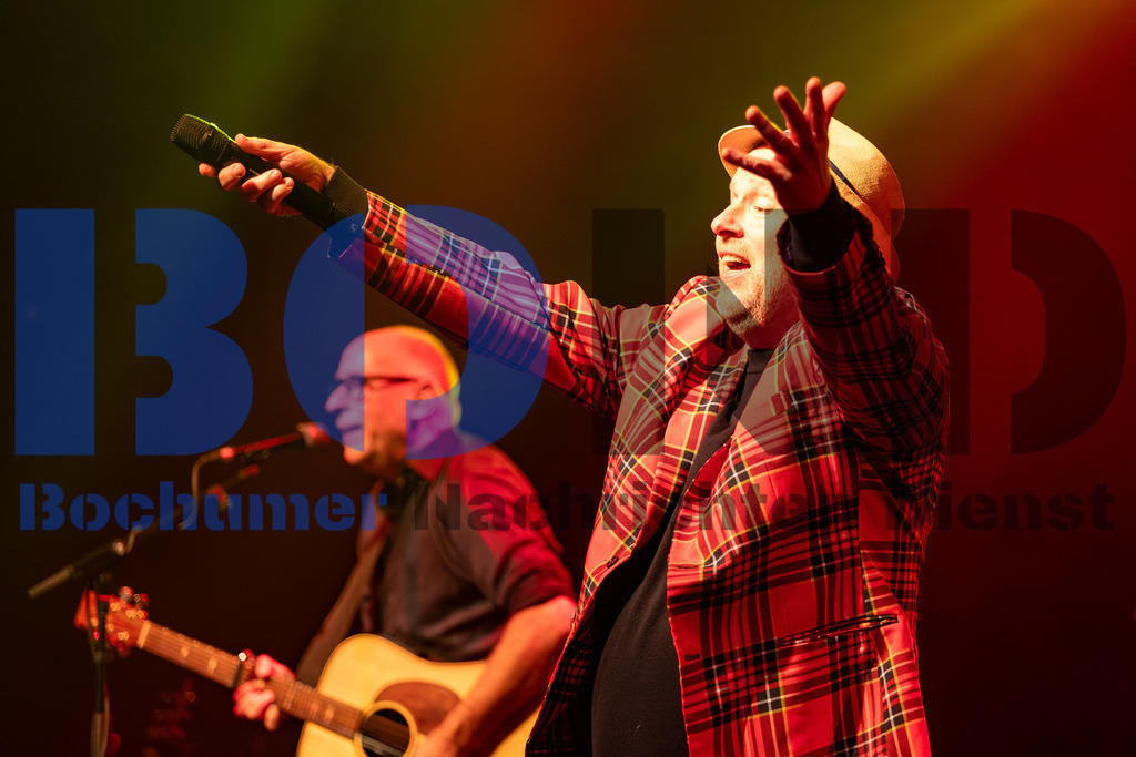 SES_GBAZEC20241227-51 | bond - Realisiert mit Pictrs.com