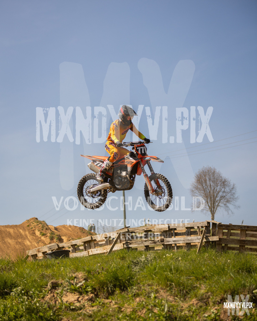 866A3744 | mxndyyvipix