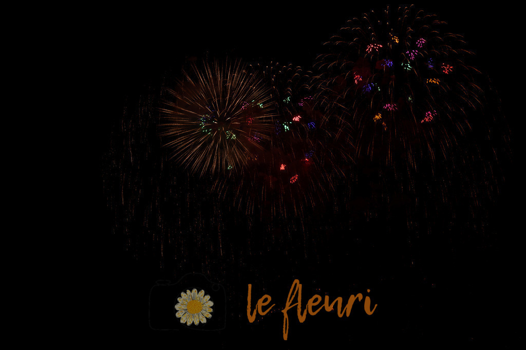 Ravellen-Club | Dies ist der Shop von Florian Blum - le fleuri. Langenthal, Bern, Schweiz. Sie können hier meine oder ihre eigenen Fotos als Fotoprodukte kaufen. Tassen, Schlüsselanhänger, Taschen etc. können Sie hier gestalten.  - Realisiert mit Pictrs.com