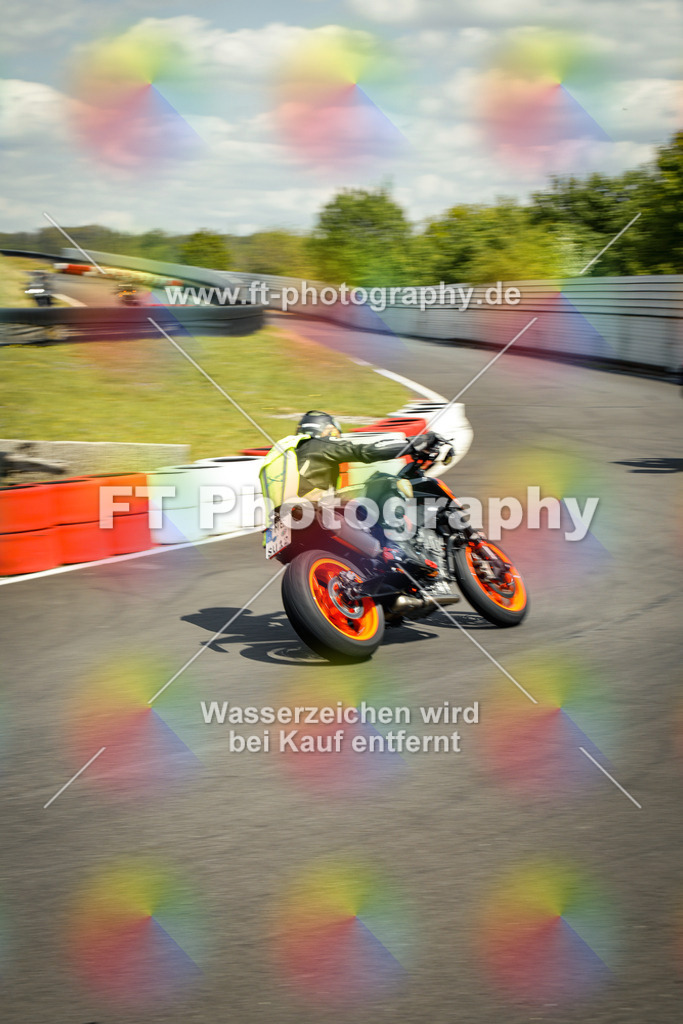 OBK_Mai_Justin_Uwe-11019 | Hier findet Ihr Bilder von Touristenfahrten auf der Nürburgring Nordschleife oder von anderen Veranstaltungen die ich besucht habe. Viel Spass beim Durch Schauen 