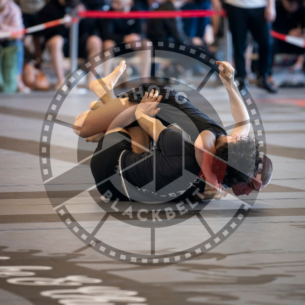 20240309PBB5632 | Fighters compete during the International Luta Livre (ILLCS) Spring Championship in Hannover, Germany, on March 9, 2024.