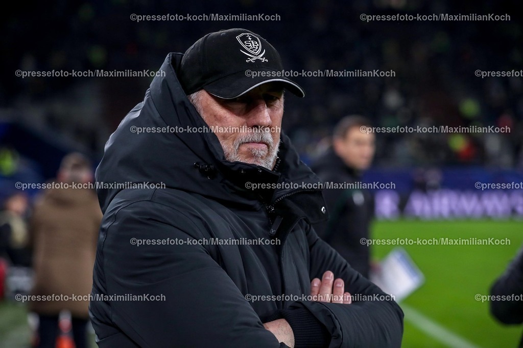 UCL22012501003 | 22.01.2025, Fußball, UEFA Champions League, Schachtar Donezk - Stade Brestois 29, Arena AufSchalke Gelsenkirchen, 7. Spieltag Saison 2024 2025: Cheftrainer Eric Roy (Trainer Stade Brest)