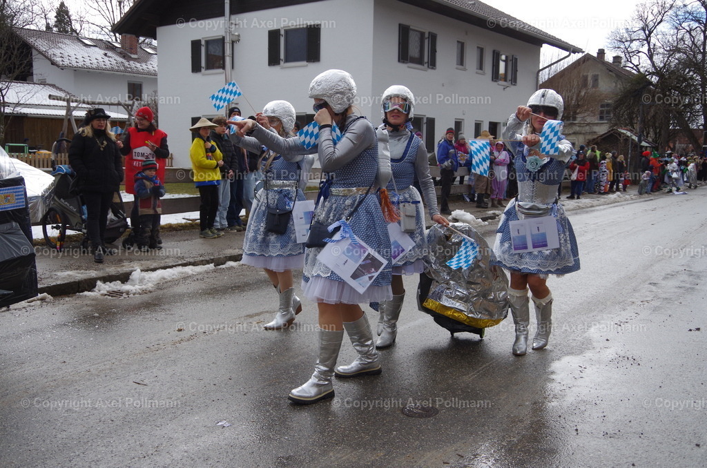 IMGP3539 | fotografiert von Axel PollmannLeonhardi Wallfahrt Benediktbeuern und Murnau, Fronleichnam, Fasching, Landschaft im Loisachtal und Benediktbeuern  - Realized with Pictrs.com