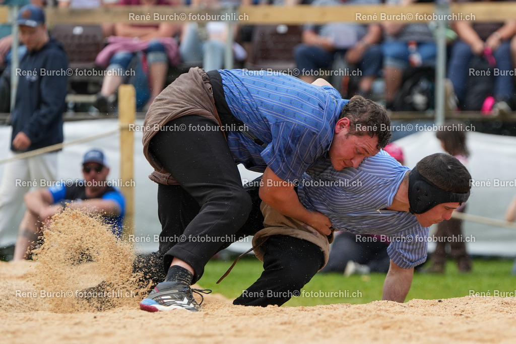 RB-02870 | René Burch leidenschaftlicher Fotograf aus Kerns in Obwalden.  Hier finden sie Sport, Landschaft und Natur Fotografie.
 - Realisiert mit Pictrs.com