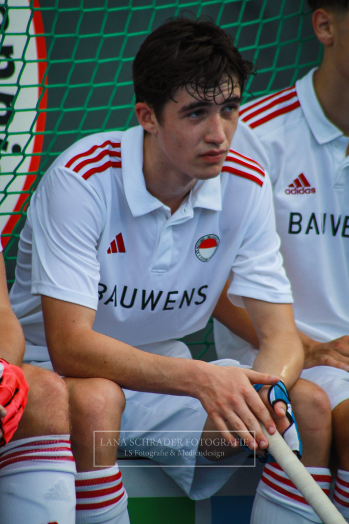 MU18 Regionalliga Crefelder HTC - Rot-Weiß Köln 02.09.23-056 | lanaschraderfotografie - Realisiert mit Pictrs.com