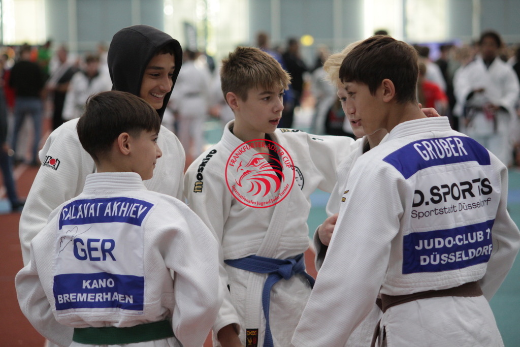 IMG_3956 | Fotos vom Adler Cup - Pictures from Adler Cup

Hier findet Ihr alle Eindrücke und großen Momente der Adler Cup Wochenenden. Here you will find all impressions and great moments of the Adler Cup weekends. - Realisiert mit Pictrs.com