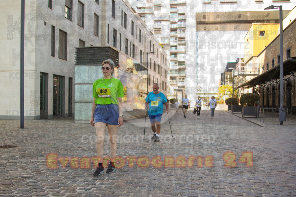 240921_1352_EV4_9334 | Sportfotografie im Rhein-Sieg Kreis, Köln, Bonn, NRW, Rheinland Pfalz, Hessen, etc. Unser Tätigkeitsfeld umfasst den Laufsport vom Volkslauf über den Marathon, Duathlon, Triathon bis zum Ultralauf wie Kölnpfad Ultra oder Schindertrail.